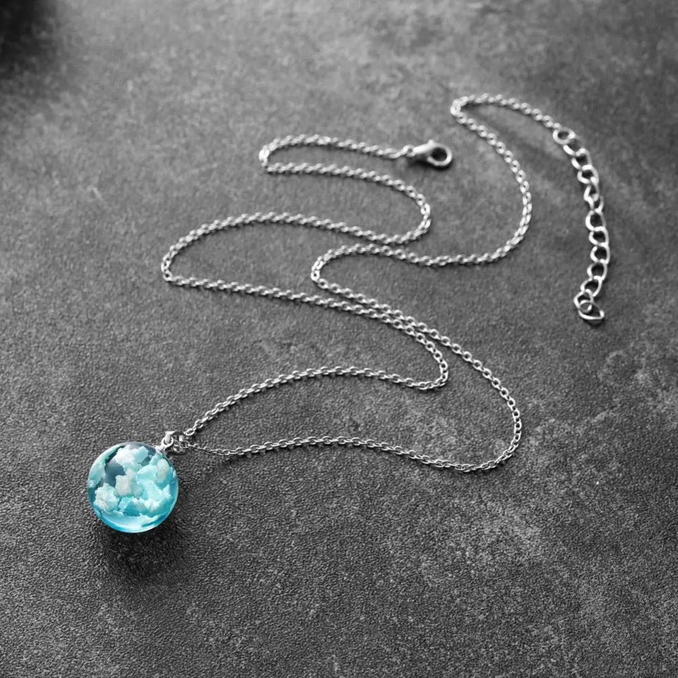 Manual Resin Ball Crescent Moon Chain Necklace Women Blue Sky White Cloud Necklace Fashion Jewelry Gift for Girlfriend Dropship