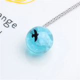 Chic Transparent Resin Rould Ball Moon Pendant Necklace Women Blue Sky White Cloud Chain Necklace Fashion Jewelry Gifts for Girl